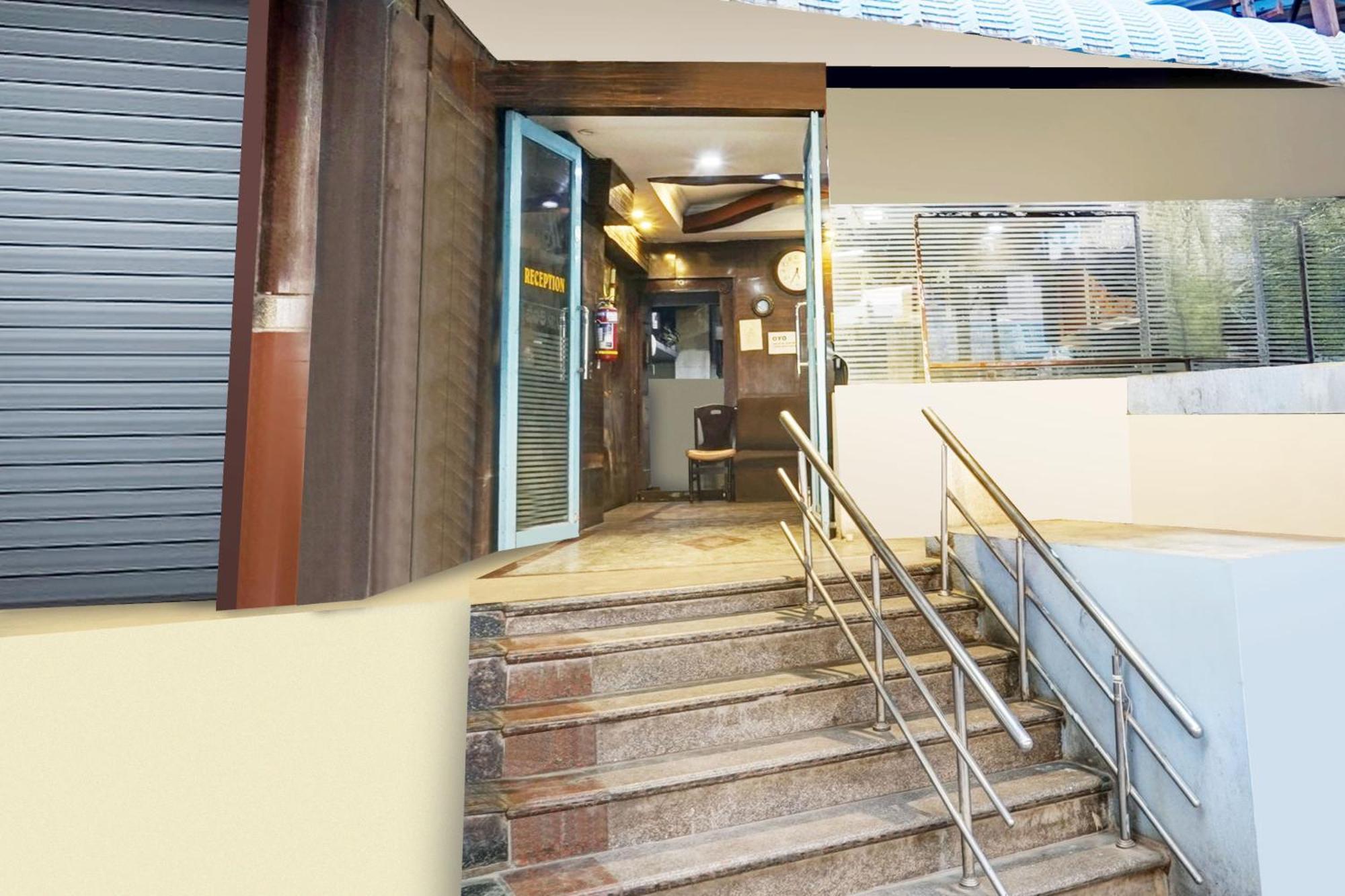 Super Hotel O Padmavathi Puram Near Railway Station ティルパティ エクステリア 写真